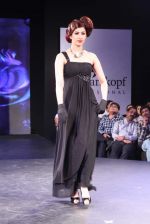 at Schwarzkopf reveals new look for the season in Renaissance Hotel, Mumbai on 10th May 2012 (142).JPG